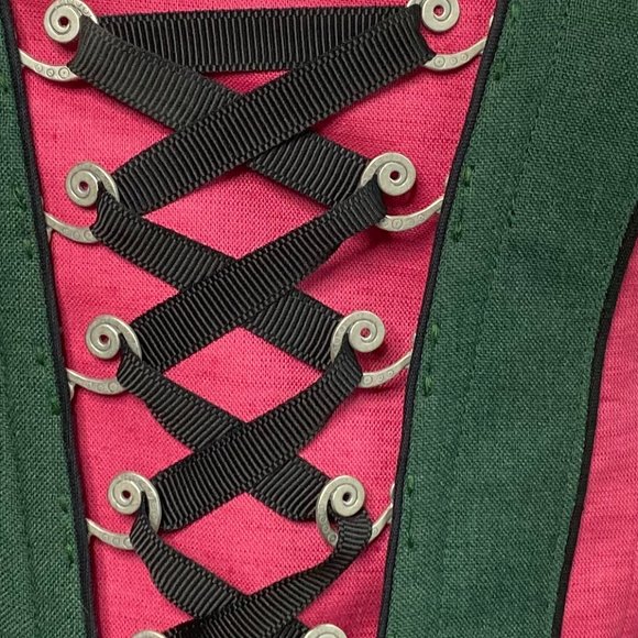 NWTπOriginal traditional high-quality Bavarian Dirndl with Apron & Blouse - Picture 14 of 16